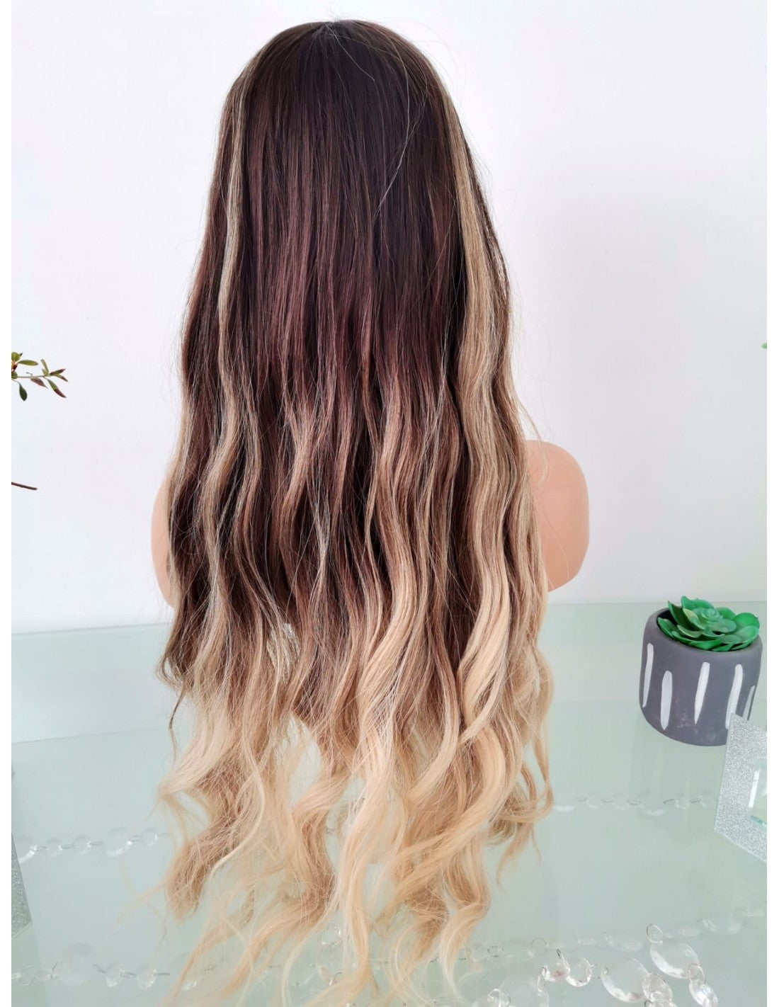 Peruca Par Sintetic TABITA Balayage Saten Mediu/Blond Censiu