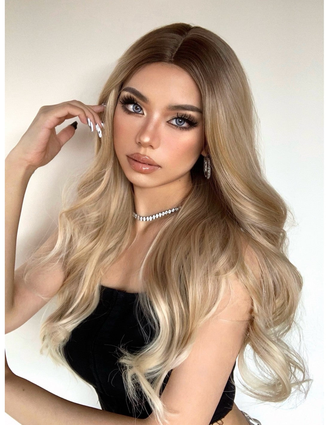 Peruca Par Sintetic EIKO Ombre Saten Mediu/Blond Auriu